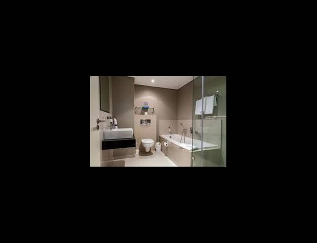 2 BEDROOM APARTMENT FOR SALE IN TABLE VIEW